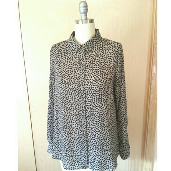 Apt. 9 Tops - APT. 9 Workwear Medium Button-down Long Tab Sleeve